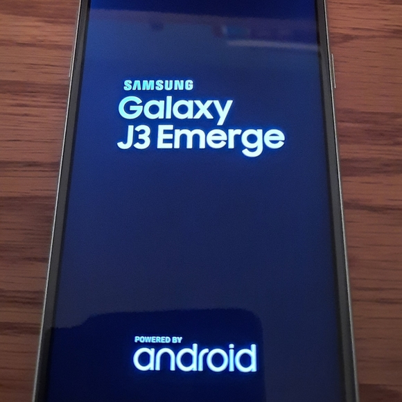 Boost mobile phones - Picture 2 of 2